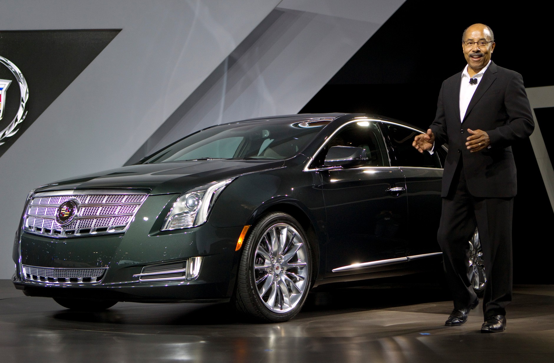 Cadillac XTS: większy niż CTS