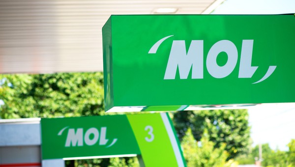 Żegnaj Lotos, witaj MOL. Nowe stacje paliw przy polskich drogach