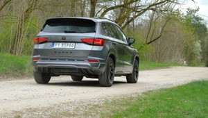 SUV średniej wielkości, ale na bogato. Sprawdziłem, czy 190-konna Cupra Ateca jest tak drapieżna, jak mówią
