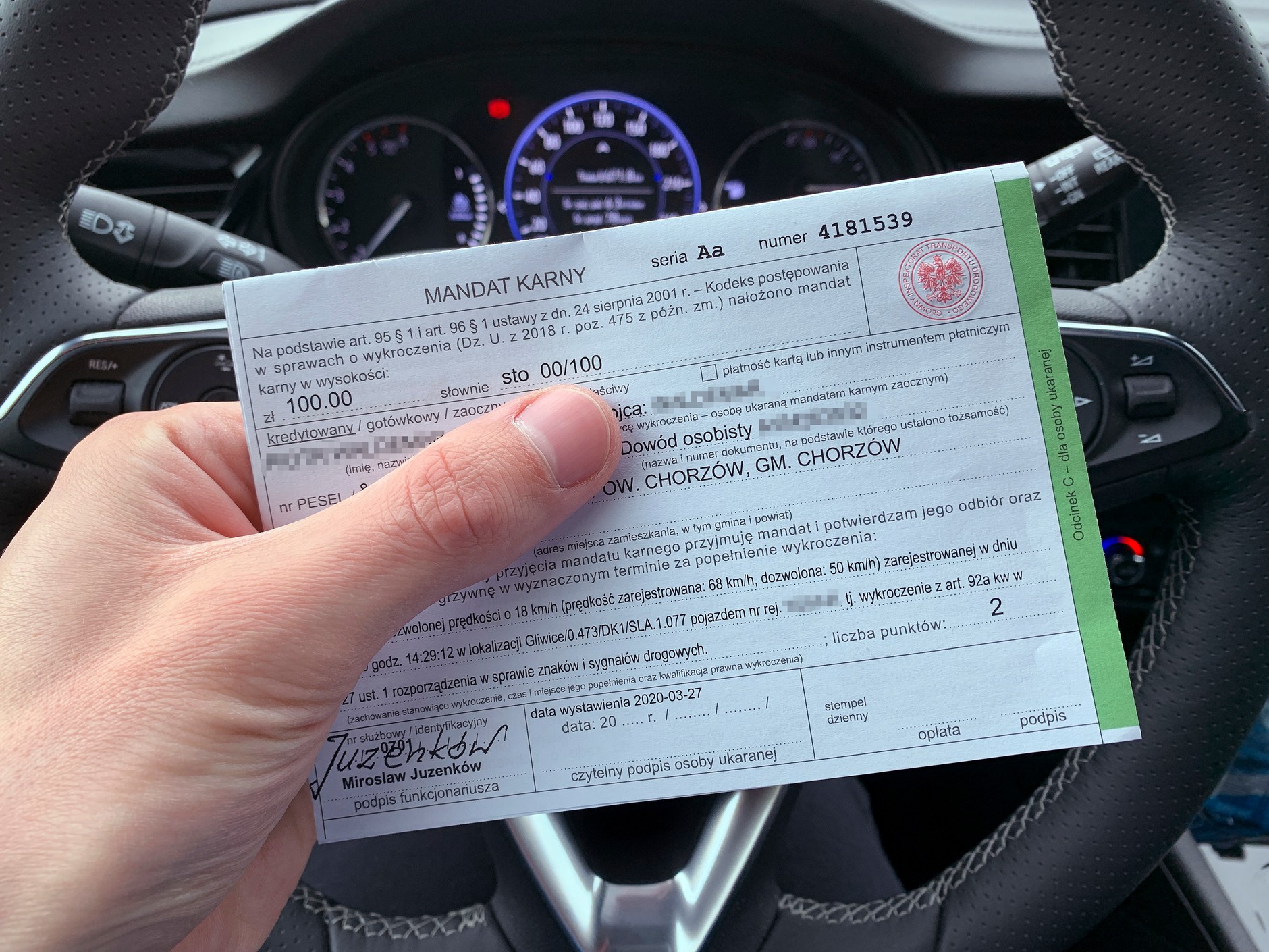 Mandaty obowiązujące w Polsce należą do najwyższych w Europie i to nie tylko w relacji do zarobków.