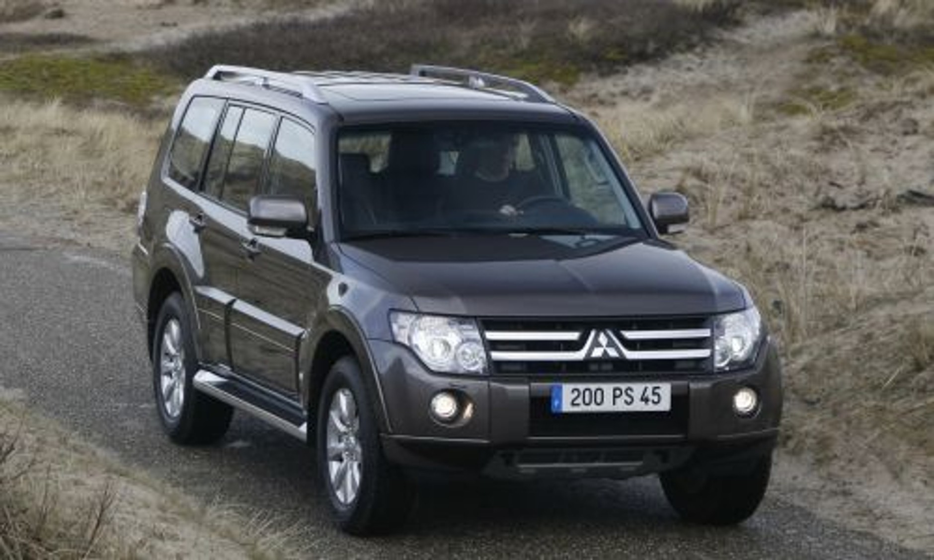Mitsubishi Pajero - Specyfikacja 2010