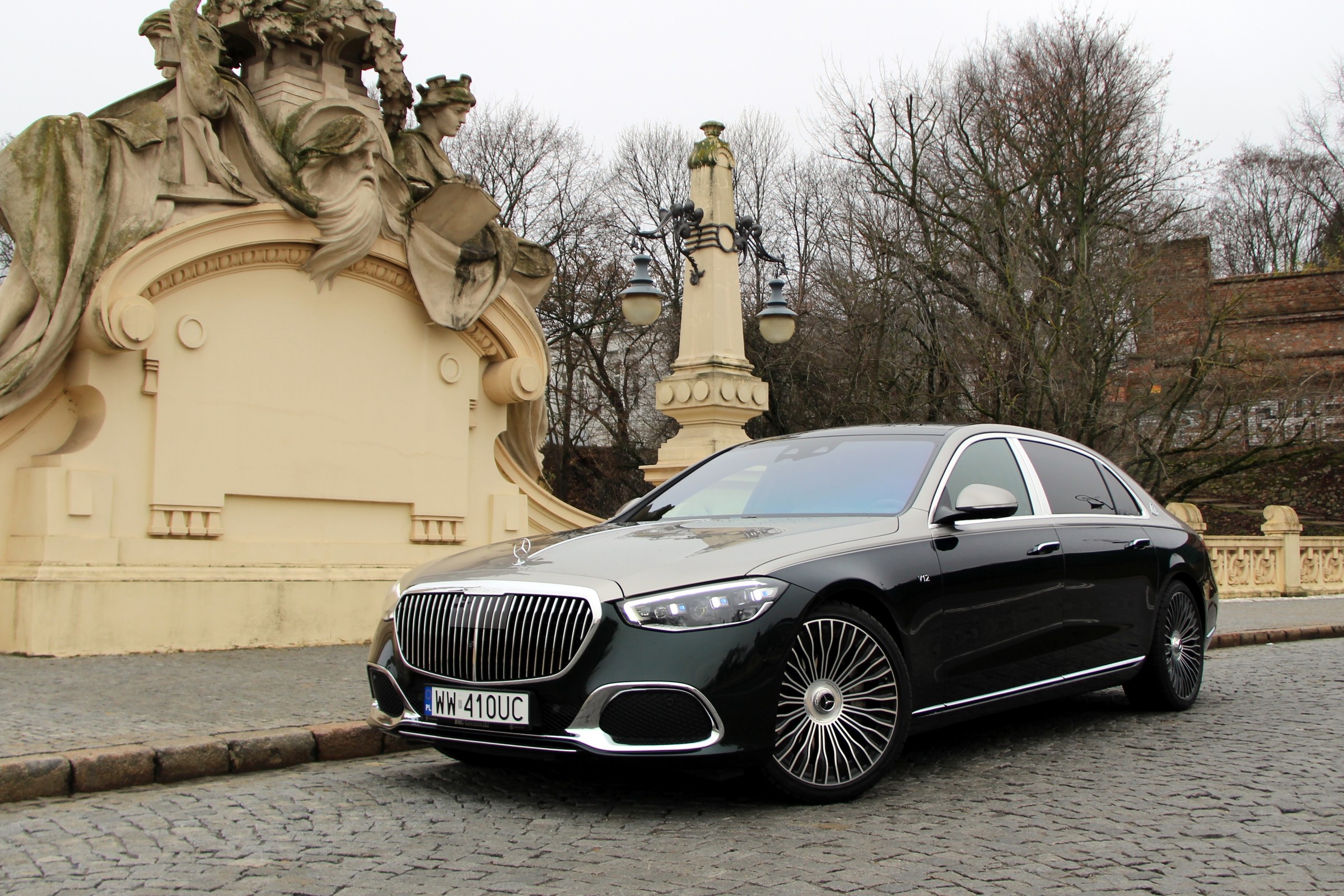Jeździłem Mercedesem-Maybachem S 680. Ma silnik V12 i kosztował ponad 1,5 mln złotych