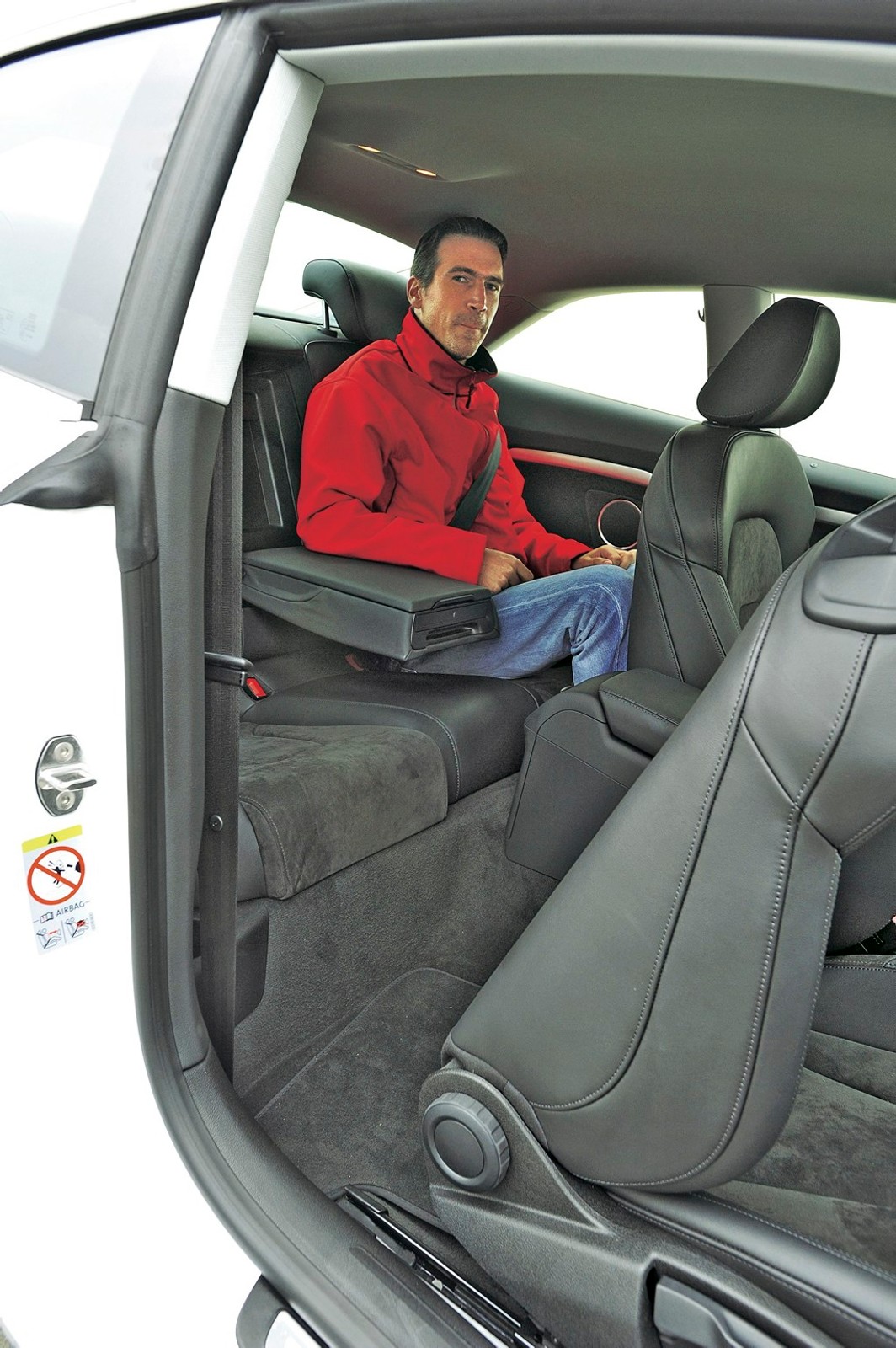 Audi A5, miejsca tylne