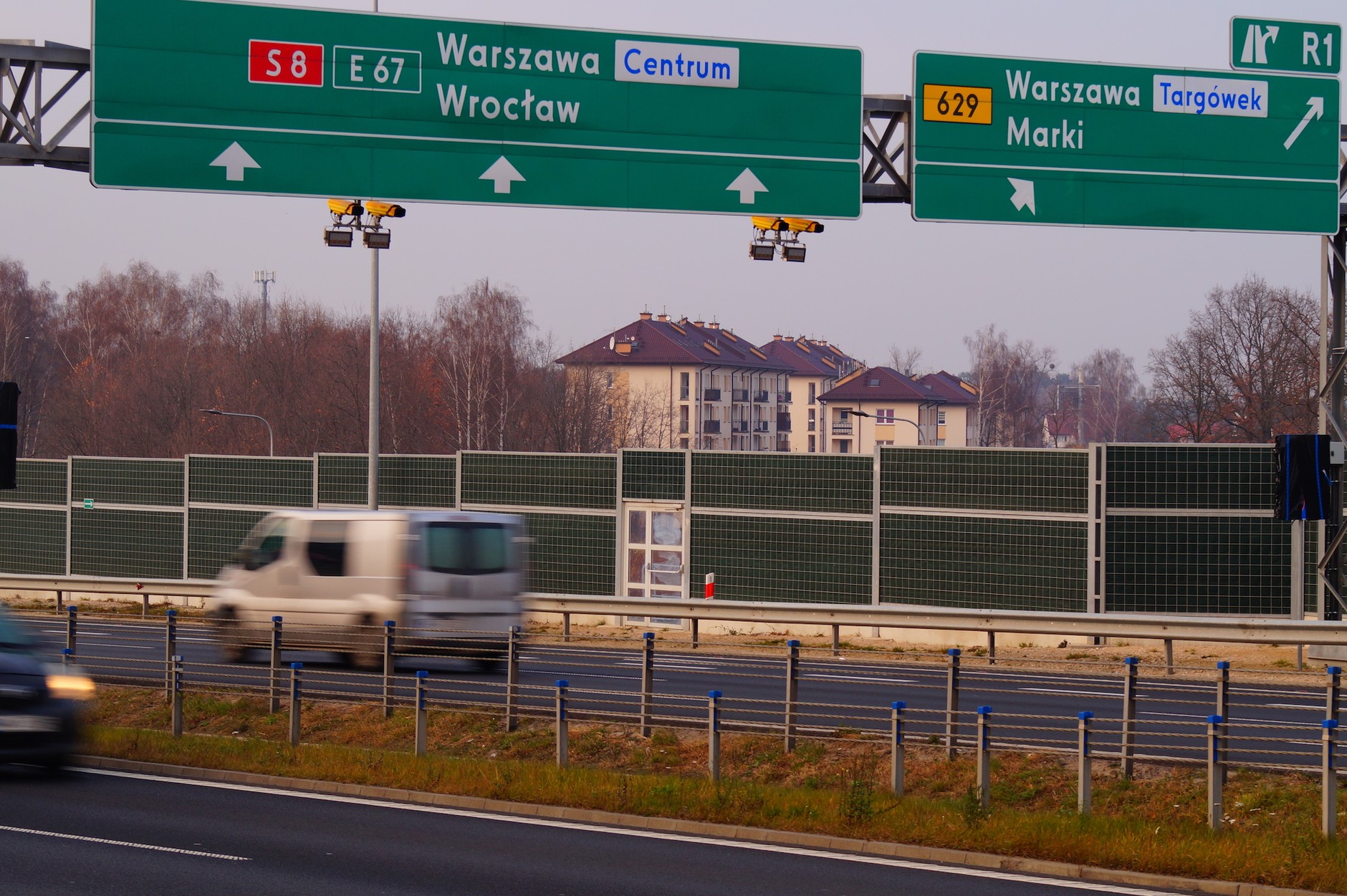 Odcinkowy pomiar prędkości na trasie S8 w Warszawie