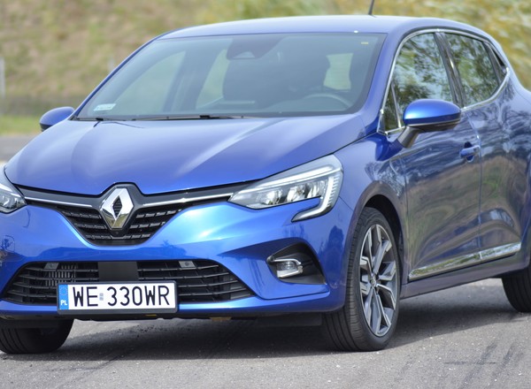 Renault Clio TCE 100 - świeżość i styl