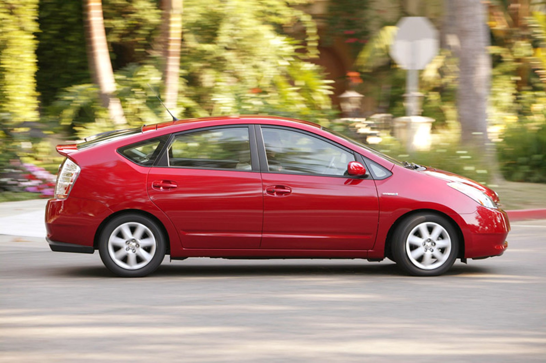 Toyota: ponad milion sprzedanych Priusów