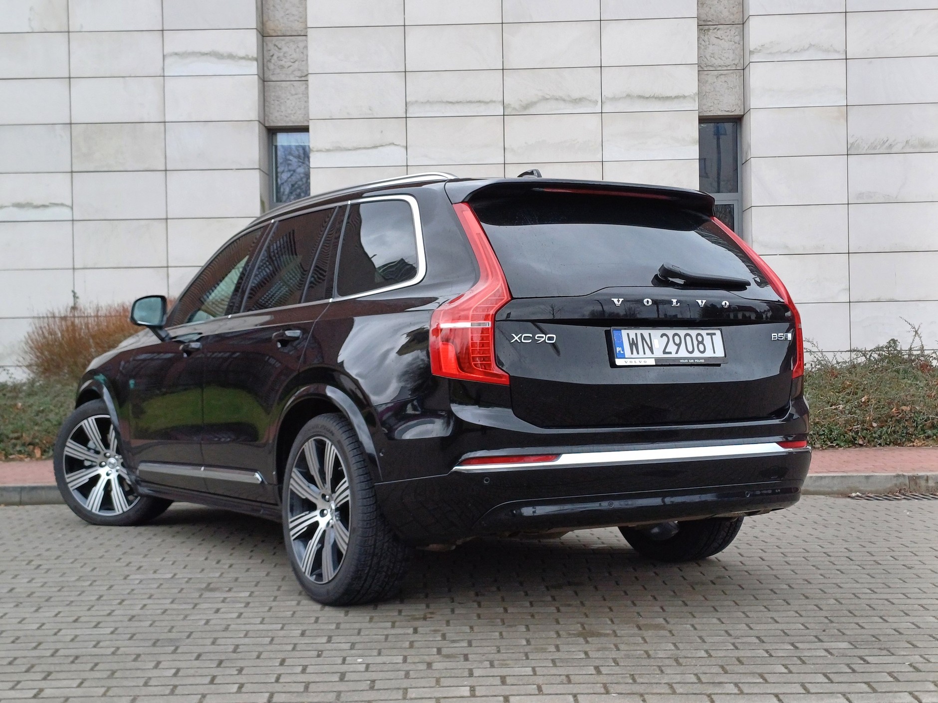 Volvo XC90 B5