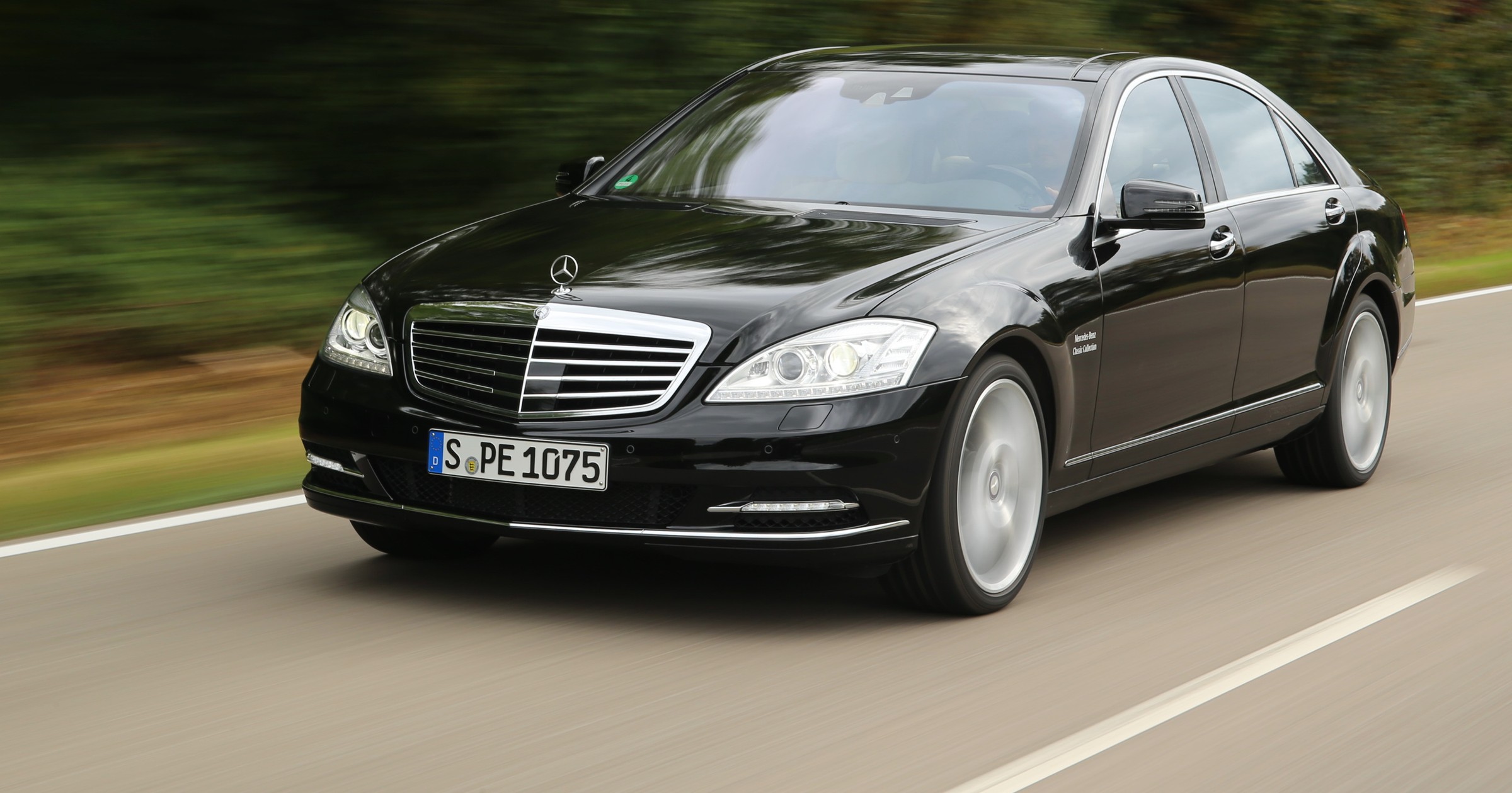 To porównanie na początku wydawało się absurdalne, bo jak porównać eksploatację Passata do Klasy S? Sami jesteśmy zaskoczeni