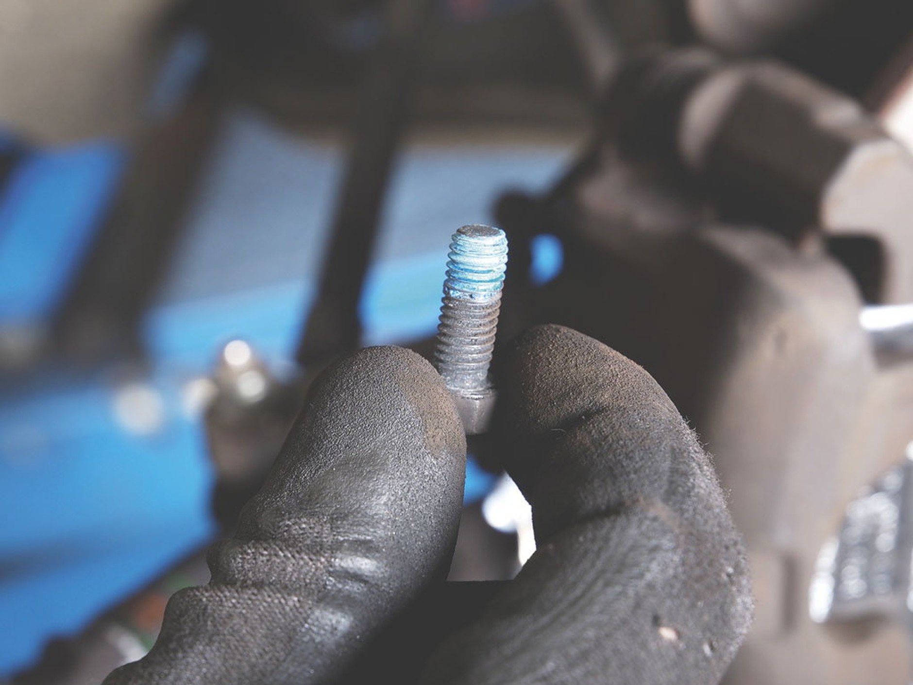 Jak samodzielnie wymienić klocki hamulcowe?