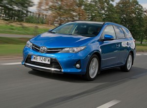Diesel, hybryda, benzyna czy LPG - który napęd jest najtańszy?