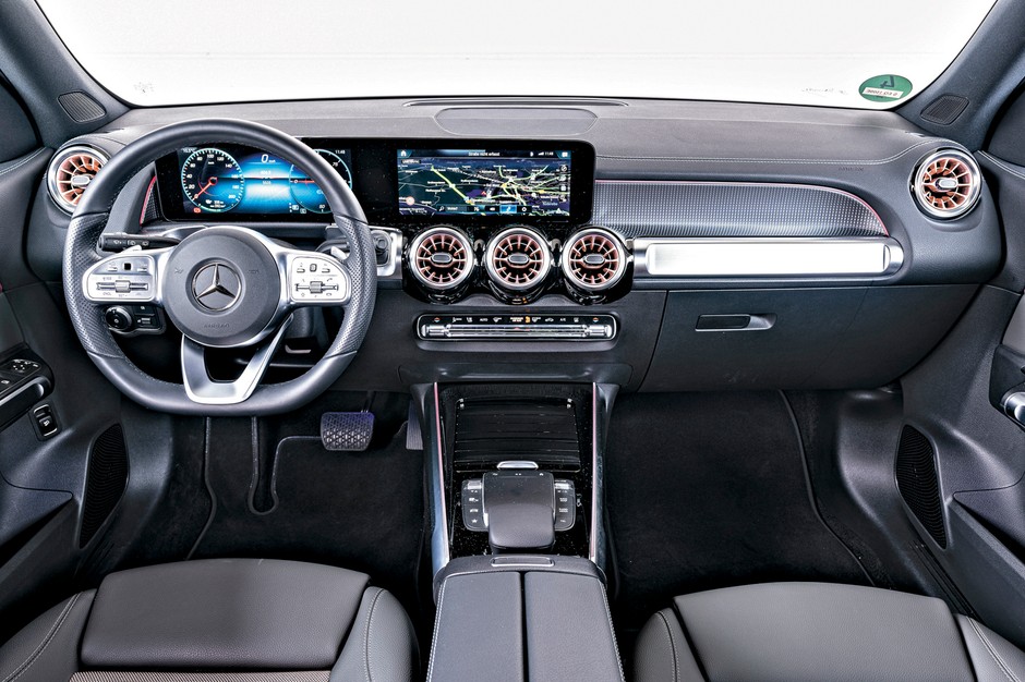 Mercedes EQB