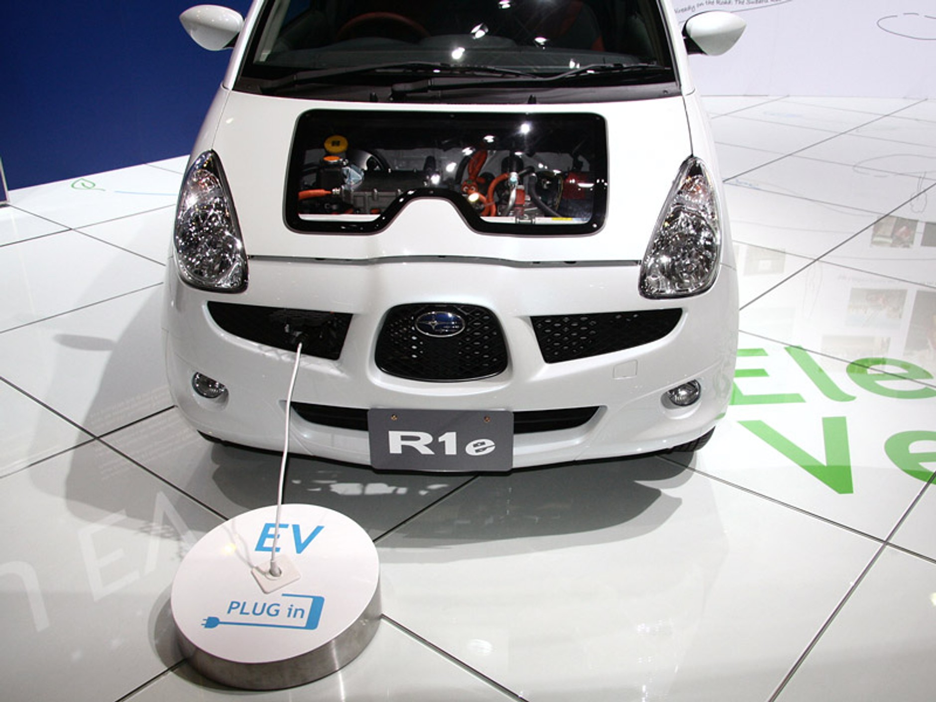 Genewa 2009: najważniejsze premiery (wideo)