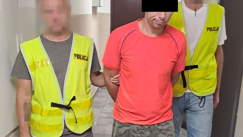 Spowodował kolizję z czterema pojazdami. Trafił do aresztu