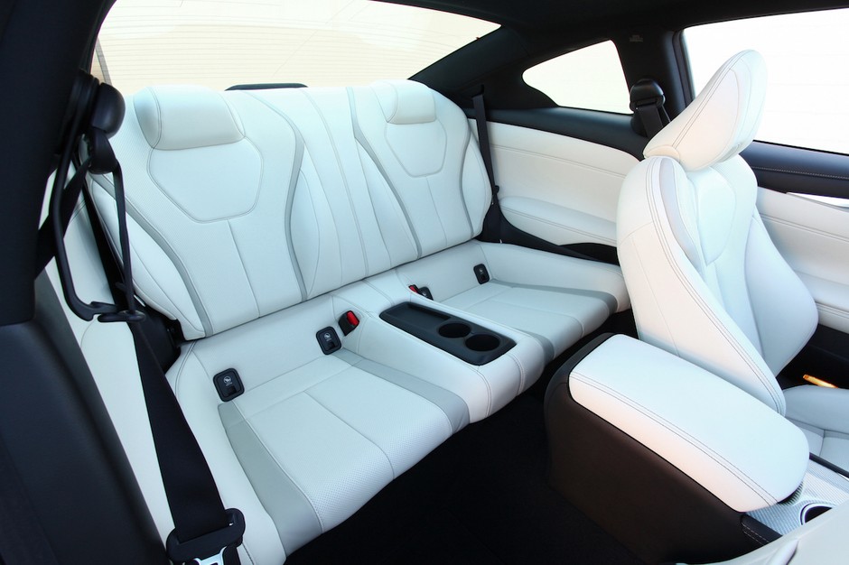 Infiniti Q60 S