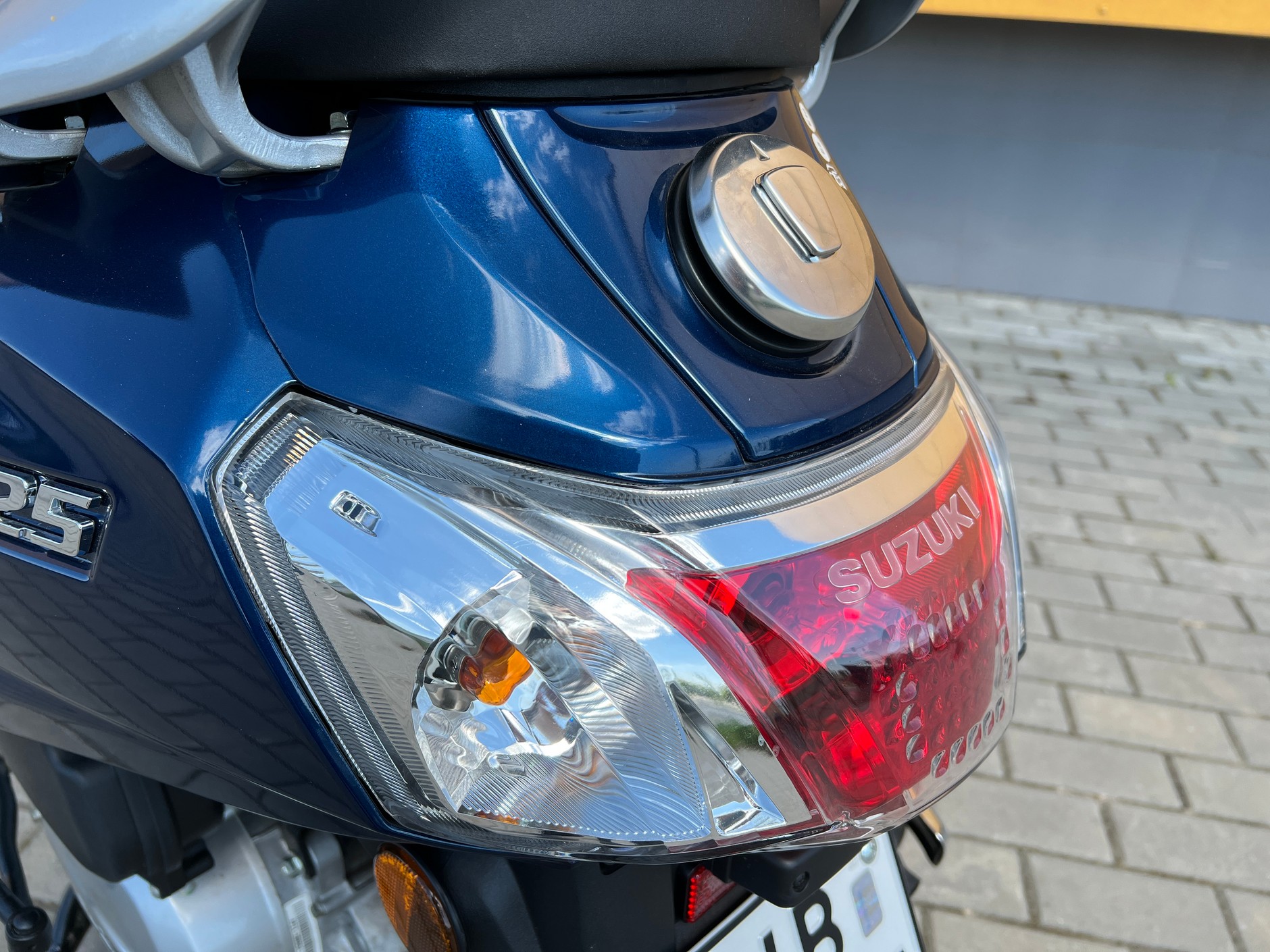 Suzuki Address 125 (2023)