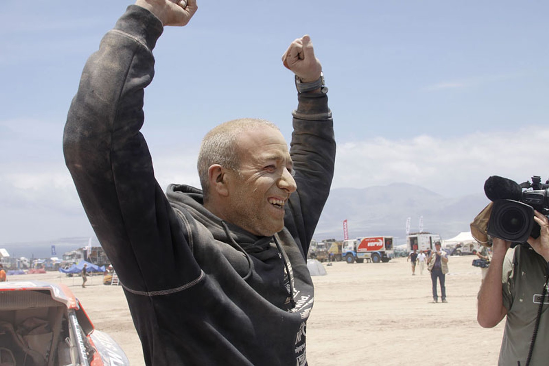 Rajd Dakar 2010: Przygoński już 8, Sonik broni honoru (12. etap na żywo, wyniki, foto)