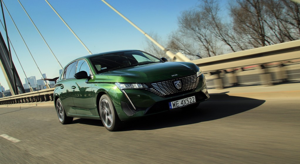 Peugeot 308 1.2 PureTech M6