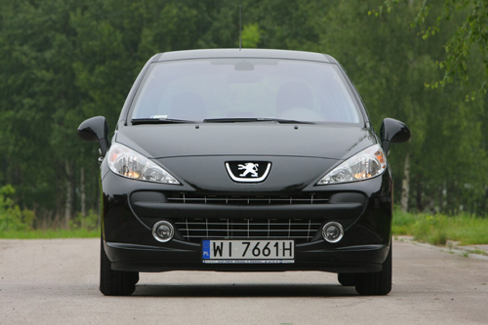 Chevrolet Aveo kontra Peugeot 207 i Toyota Yaris - Luksus poproszę. Tanio!