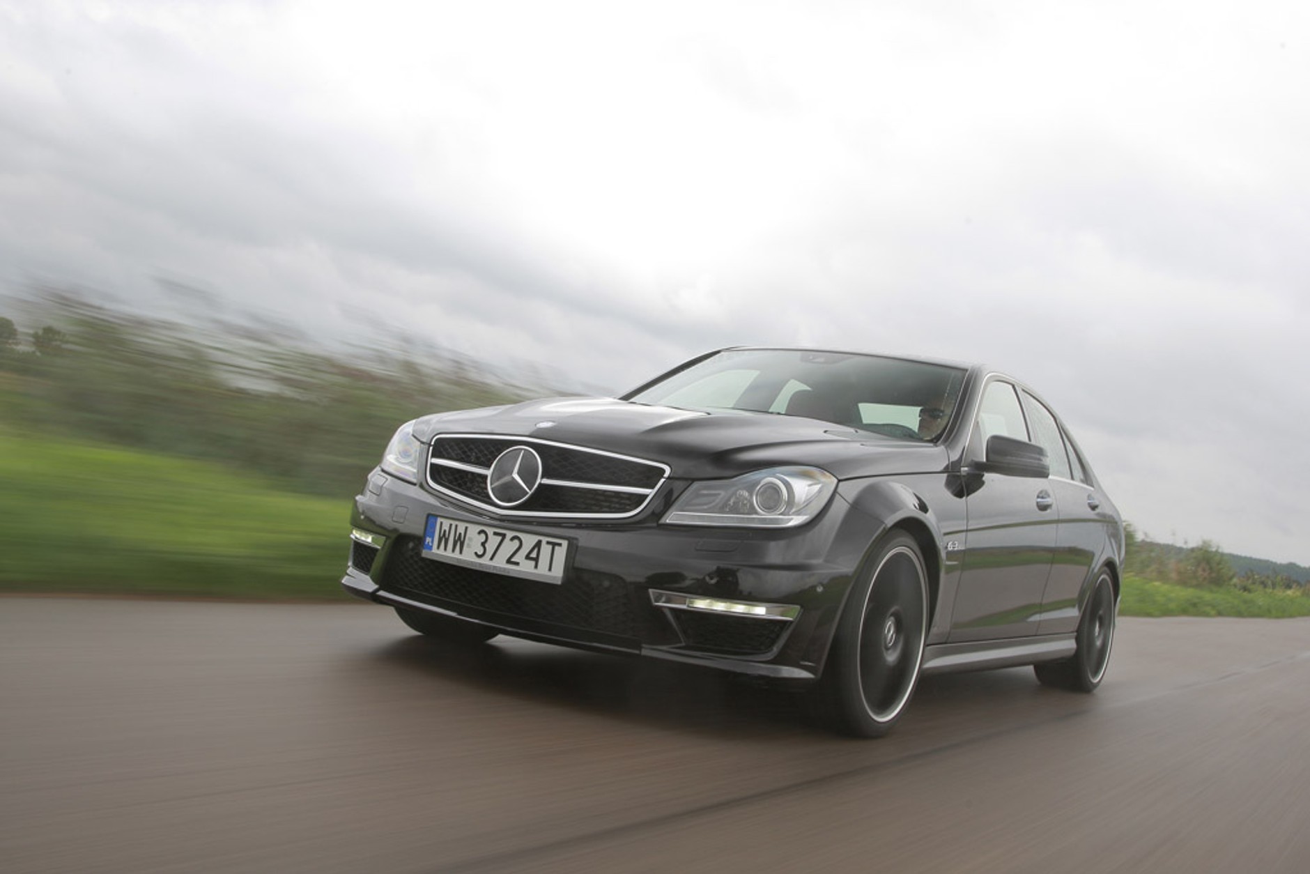 Test Mercedesa C63 AMG: jak jeździ diabelski rydwan