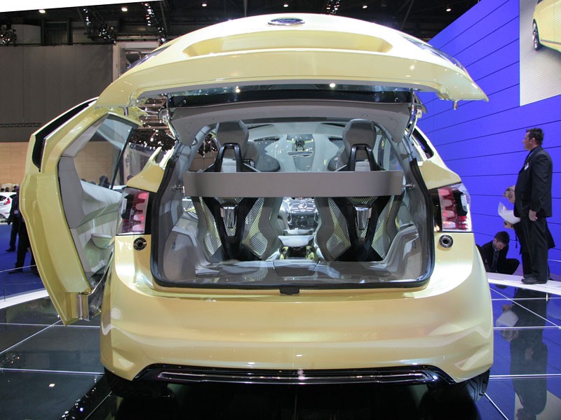 Ford w 2010: nowy Focus będzie produkowany w Saarlouis, C-Max w Walencji