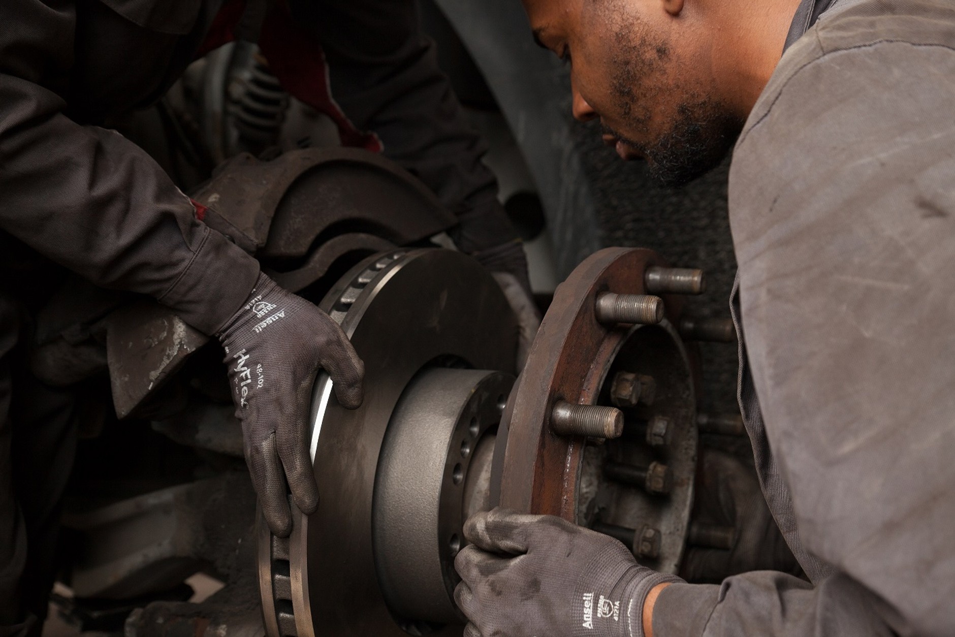 Renault — fabryka używanych części zamiennych