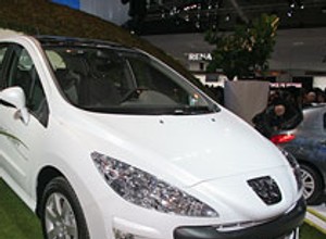 Paryż 2008: Peugeot 308 Stop&Start – prawie jak hybryda