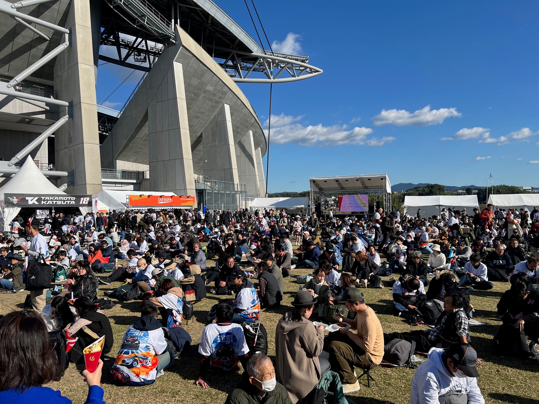 Tysiące japońskich kibiców będą wspierały Toyotę w walce z Hyundaiem