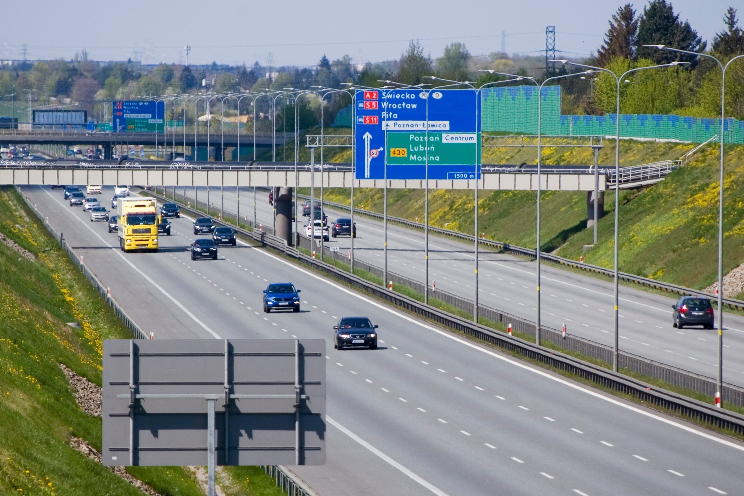 Otwarcie dwóch łącznic na węźle A2 Poznań Krzesiny. Szybciej niż planowano