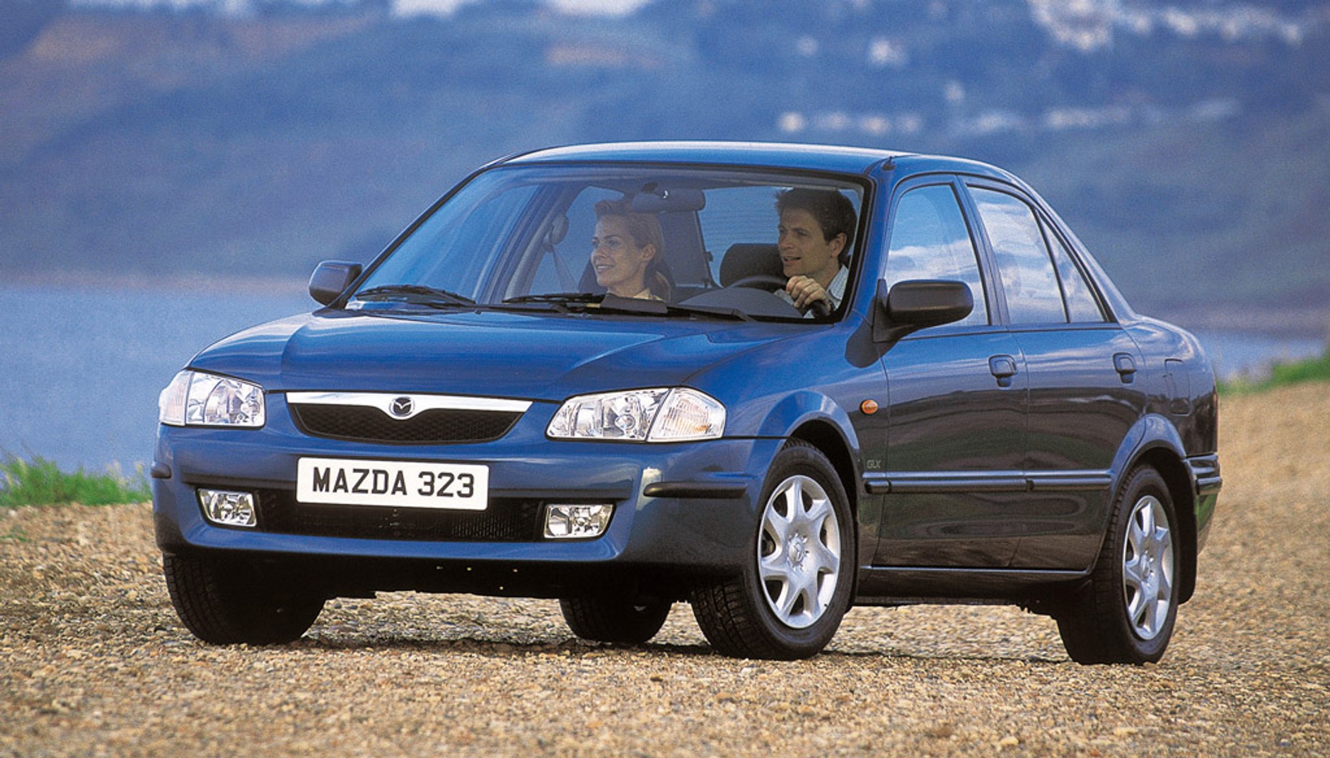 Raport TÜV 2011: 10-latki też mają zalety