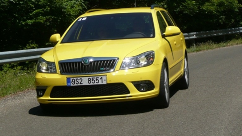 Skoda Octavia RS 2.0 TFSI - Lżejsza i odrobinę szybsza