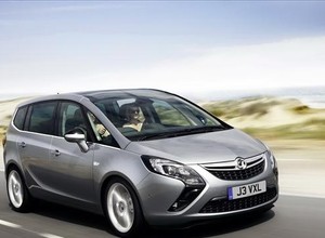 Frankfurt 2011: taki jest nowy Opel Zafira