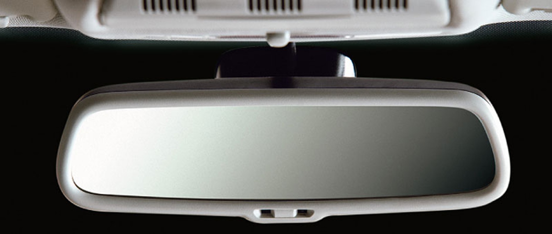 Pekin 2010: Škoda Octavia w Chinach - diody z tyłu, drewno w środku i zmodyfikowane silniki