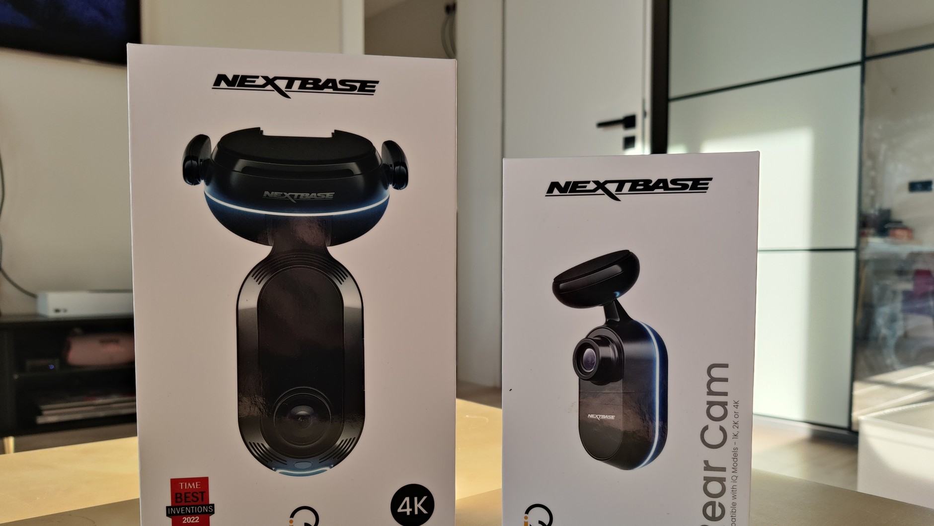 Nextbase IQ — kamera przednia i tylna