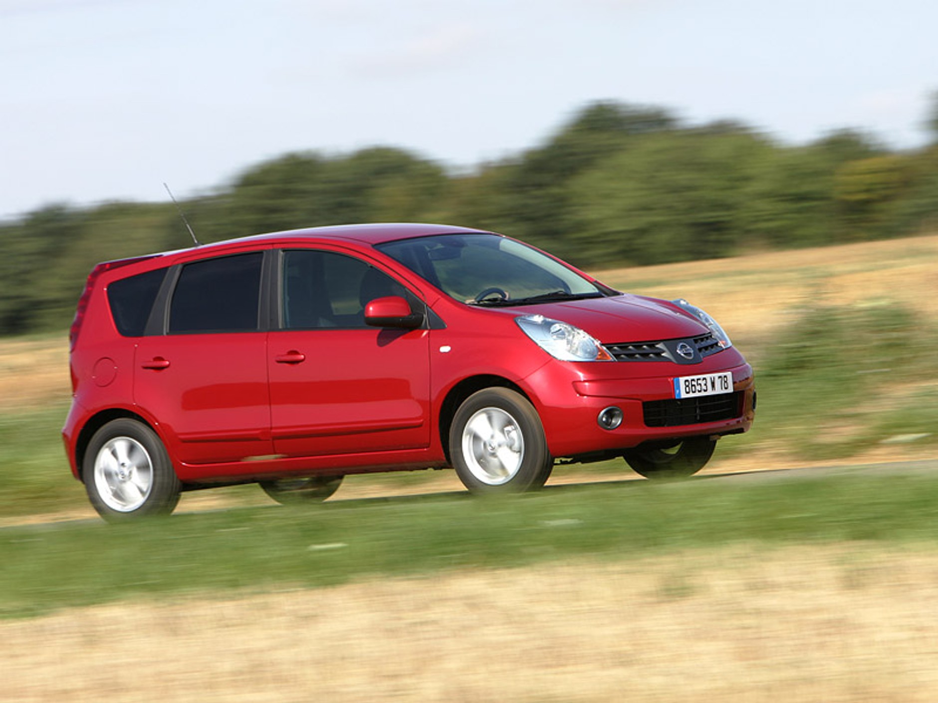 IAA Frankfurt 2007: Nissan Note po faceliftingu