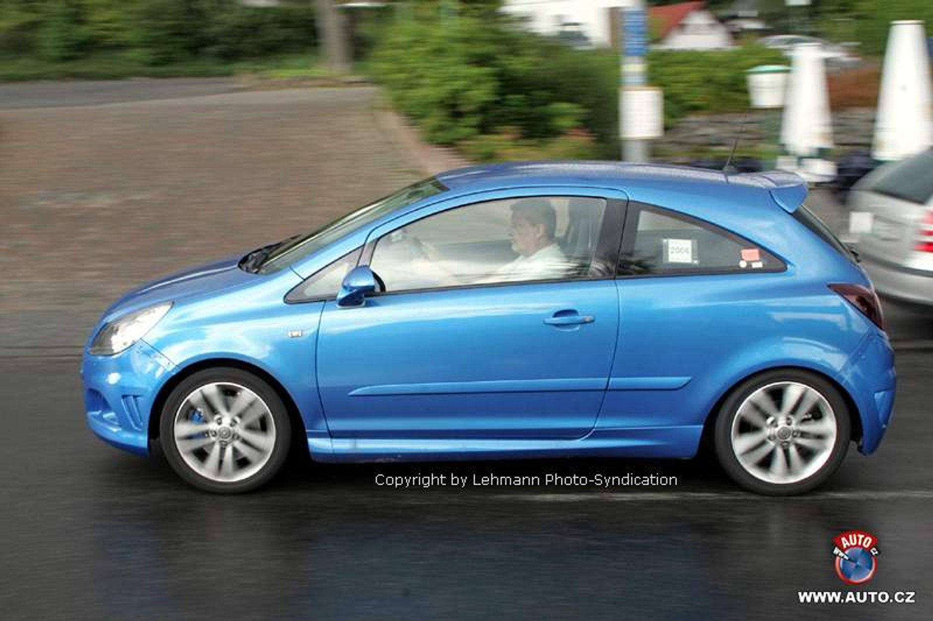 Zdjęcia szpiegowskie: Opel Corsa OPC