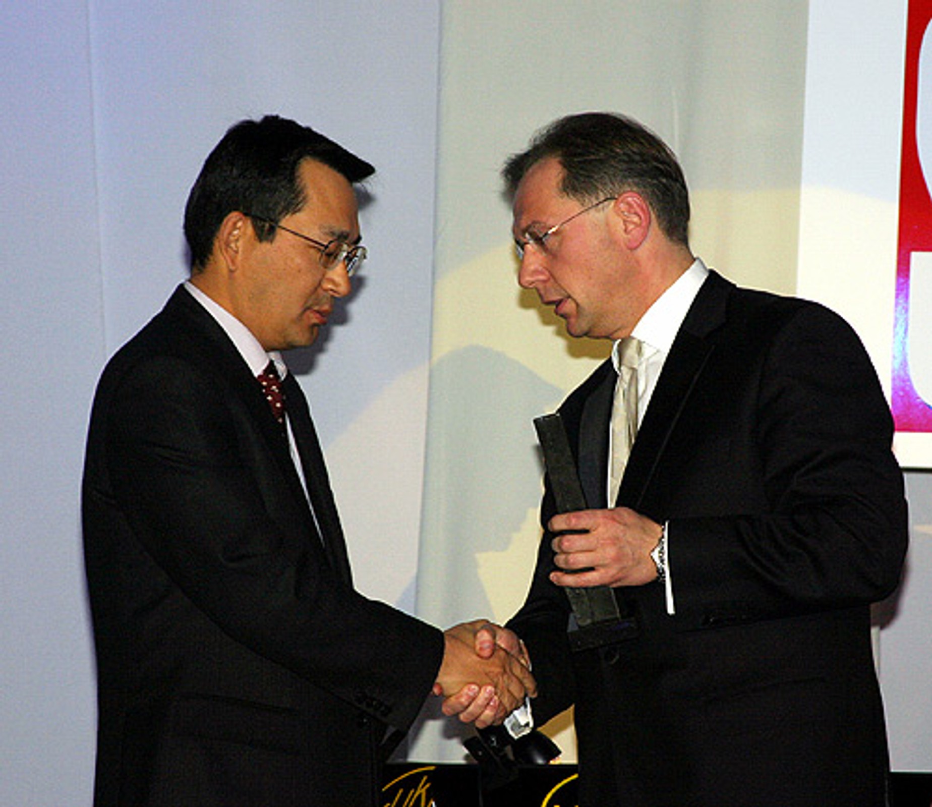 Tytuły dla Toyoty Avensis