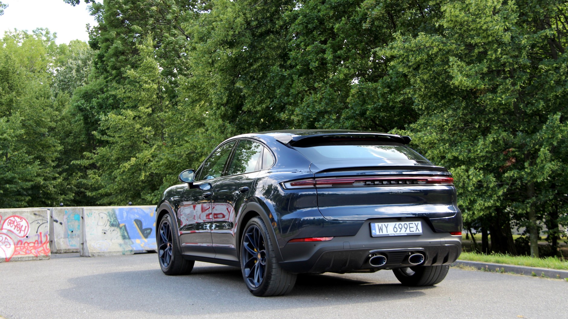 Porsche Cayenne Turbo E-Hybrid Coupe z pakietem GT