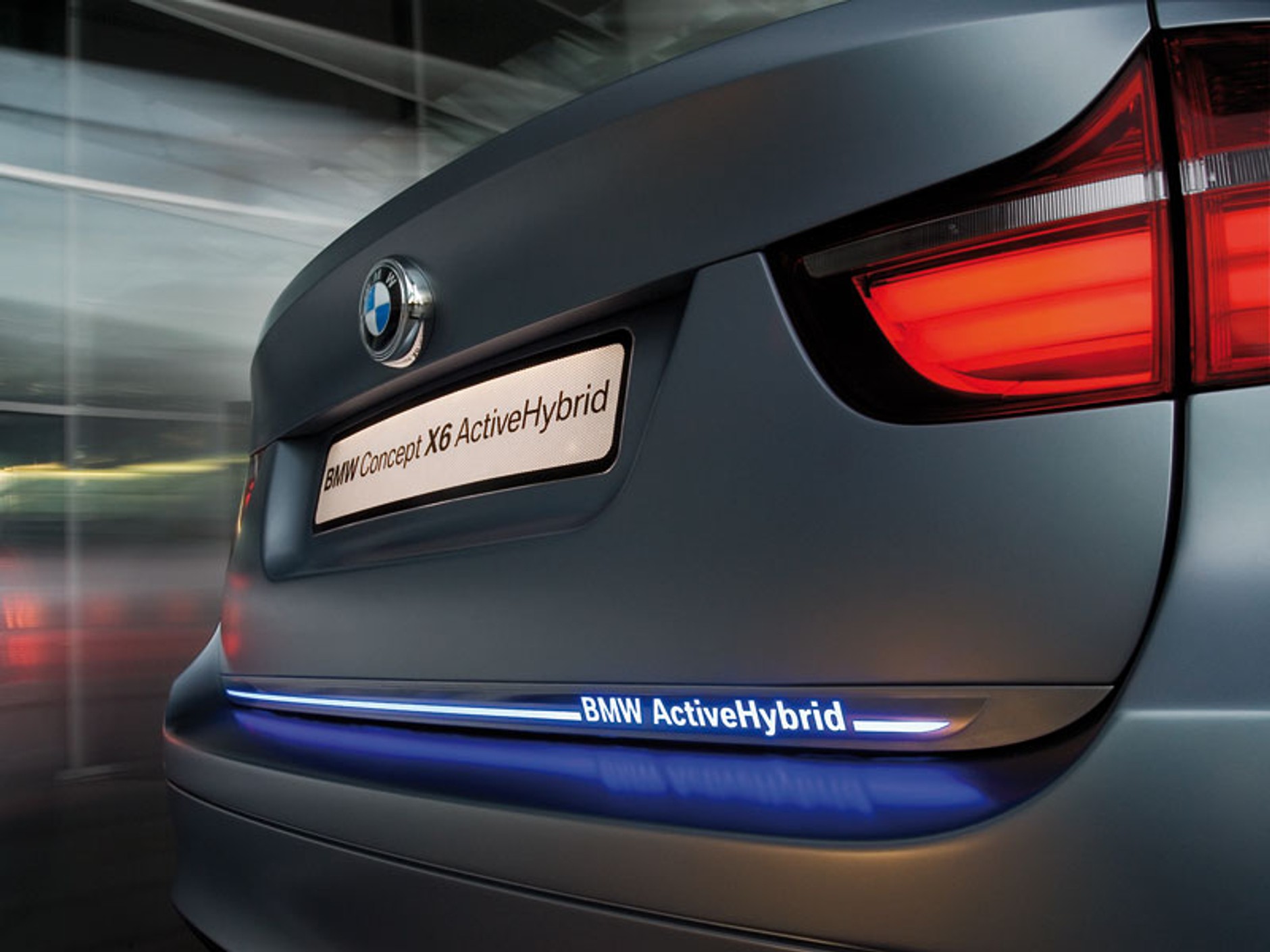 IAA Frankfurt 2007: BMW Concept X6 ActiveHybrid