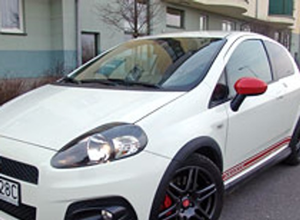 Abarth Grande Punto 1,4 T-Jet 114 kW: droga sportowa zabawka