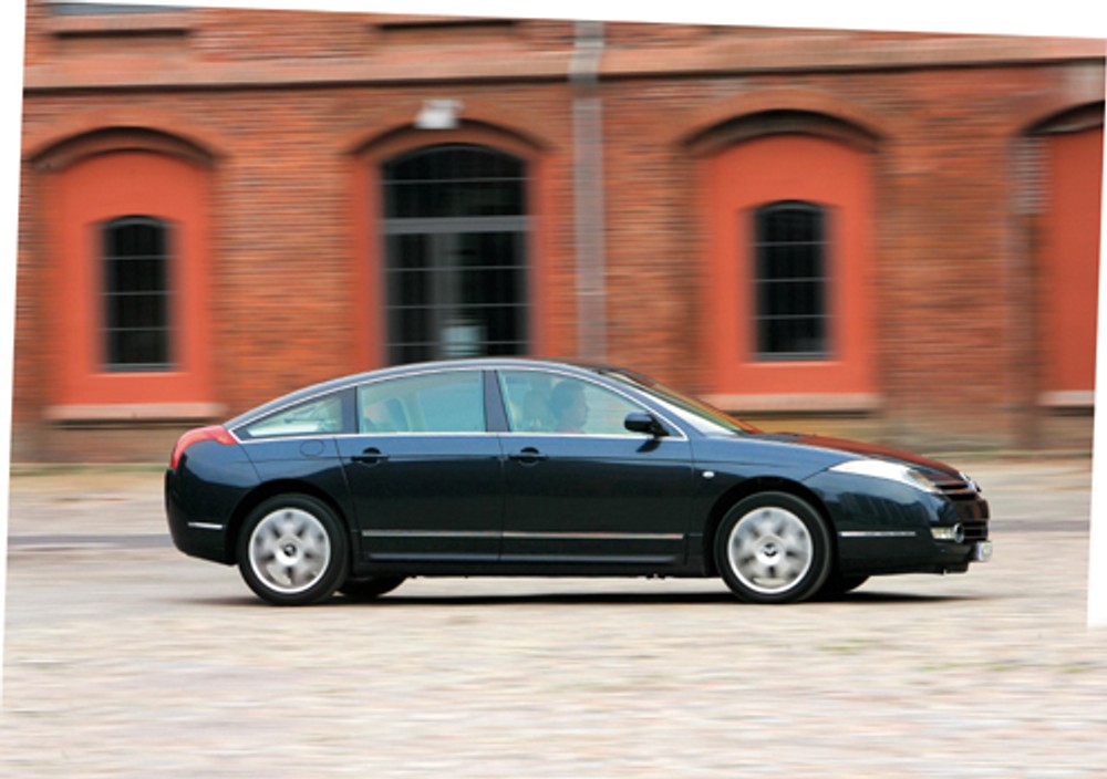 Mercedes E, Volvo S80, Skoda Superb, Citroen C6 - Wielka czwórka