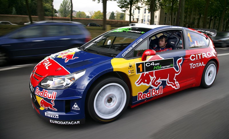 Paryż 2008: Citroën C4 WRC HYmotion4 – hybridnowy sportowiec