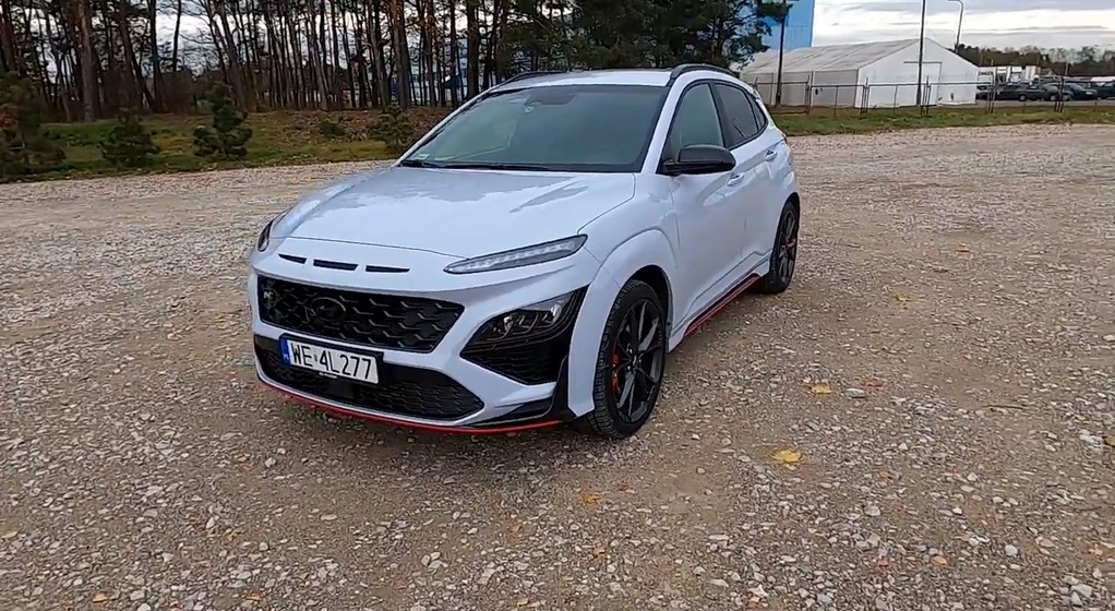 kona n.mp4.00_00_04_12.Still001.jpg