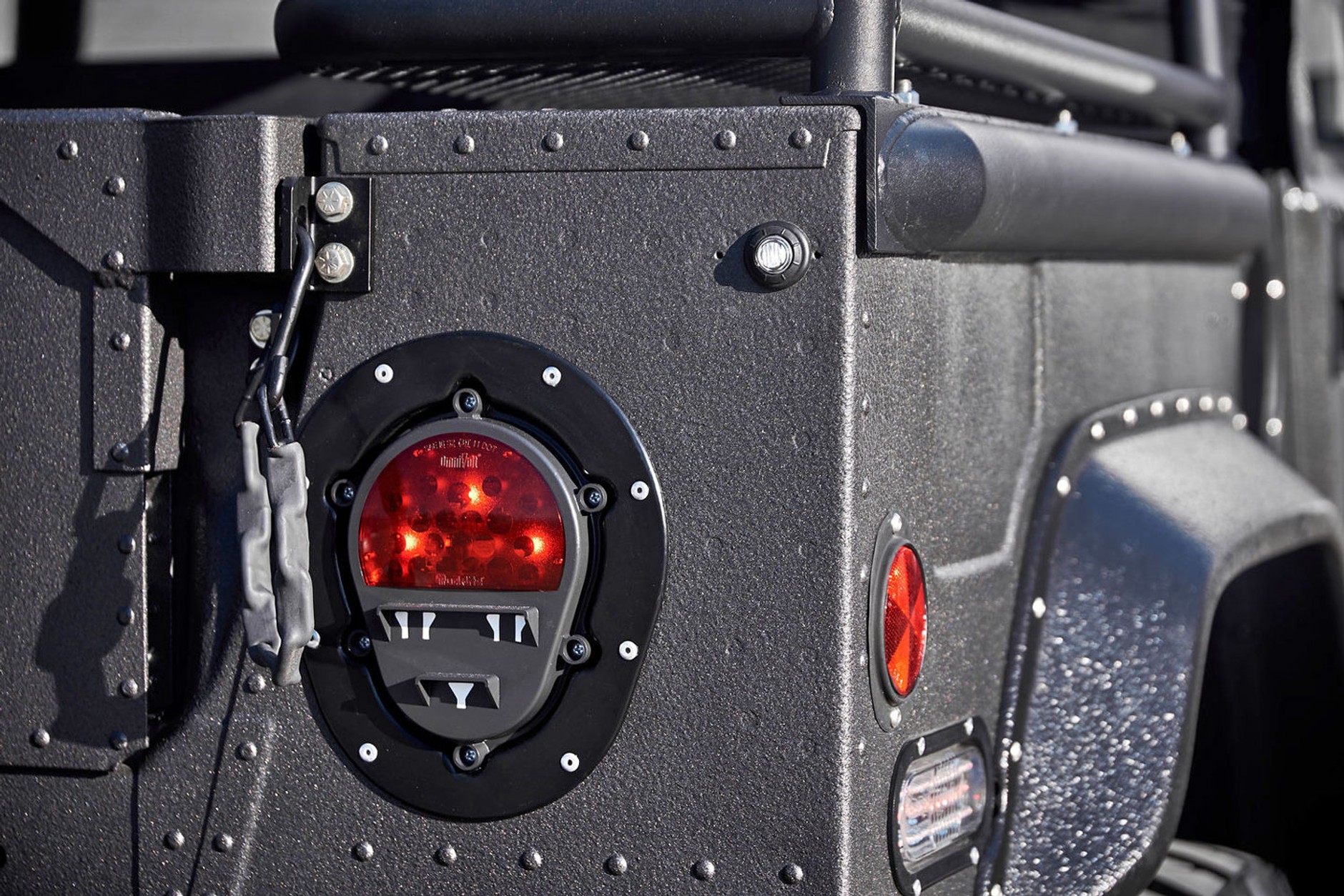 Hummer H1 Launch Edition