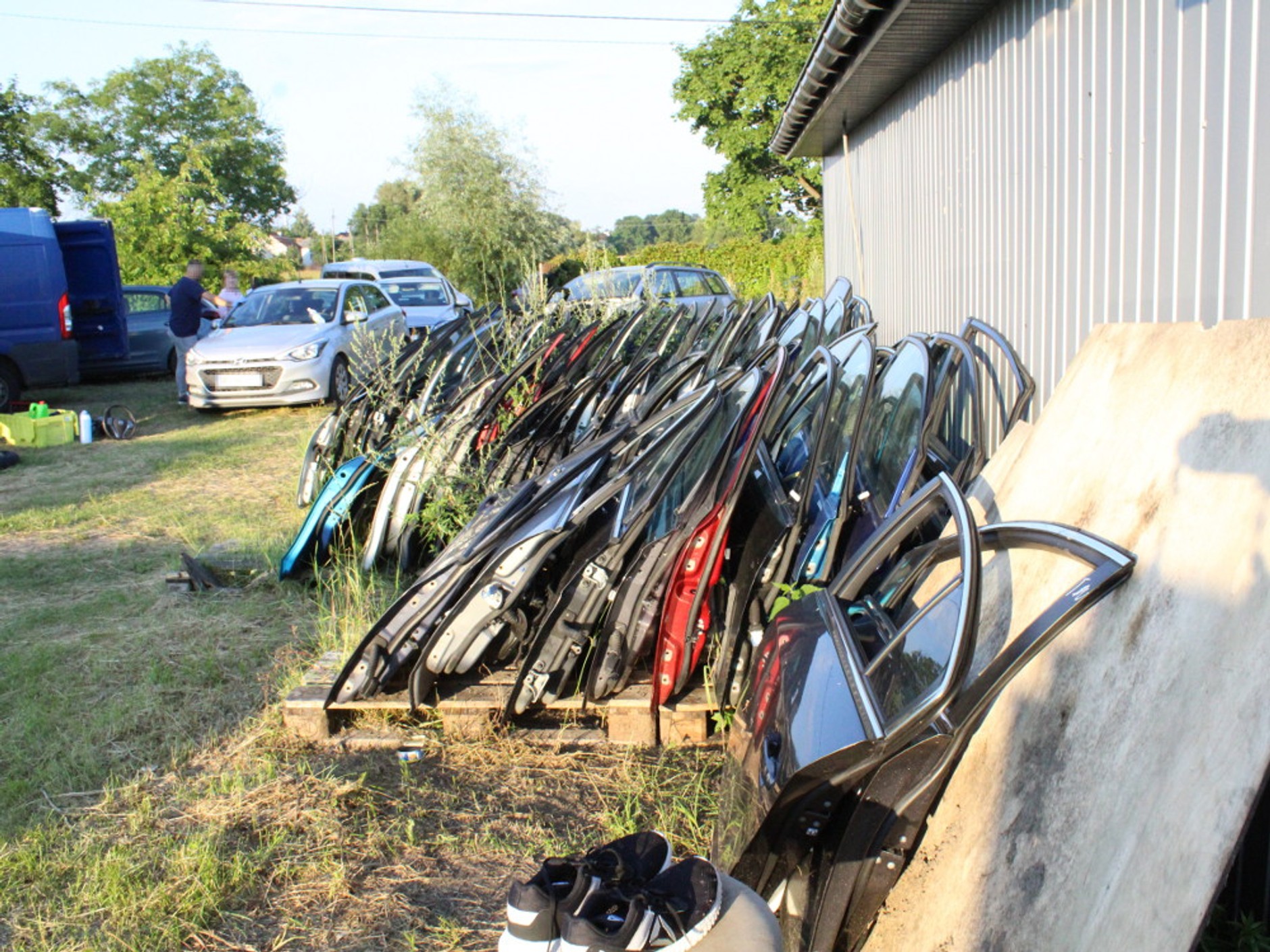 „Samochodowa dziupla” zlikwidowana w Jadowie