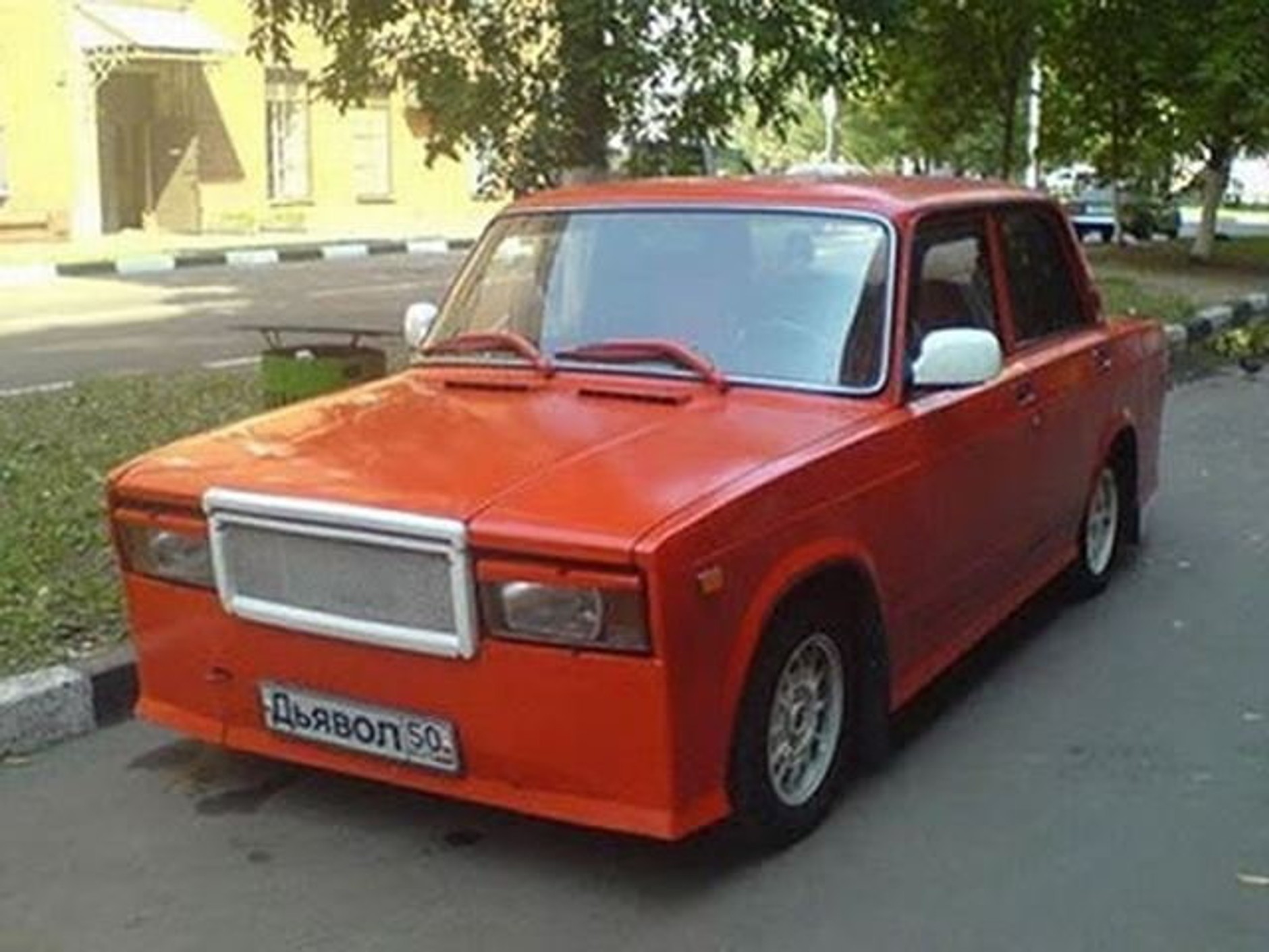 Rosyjski tuning – czy widziałeś coś gorszego?