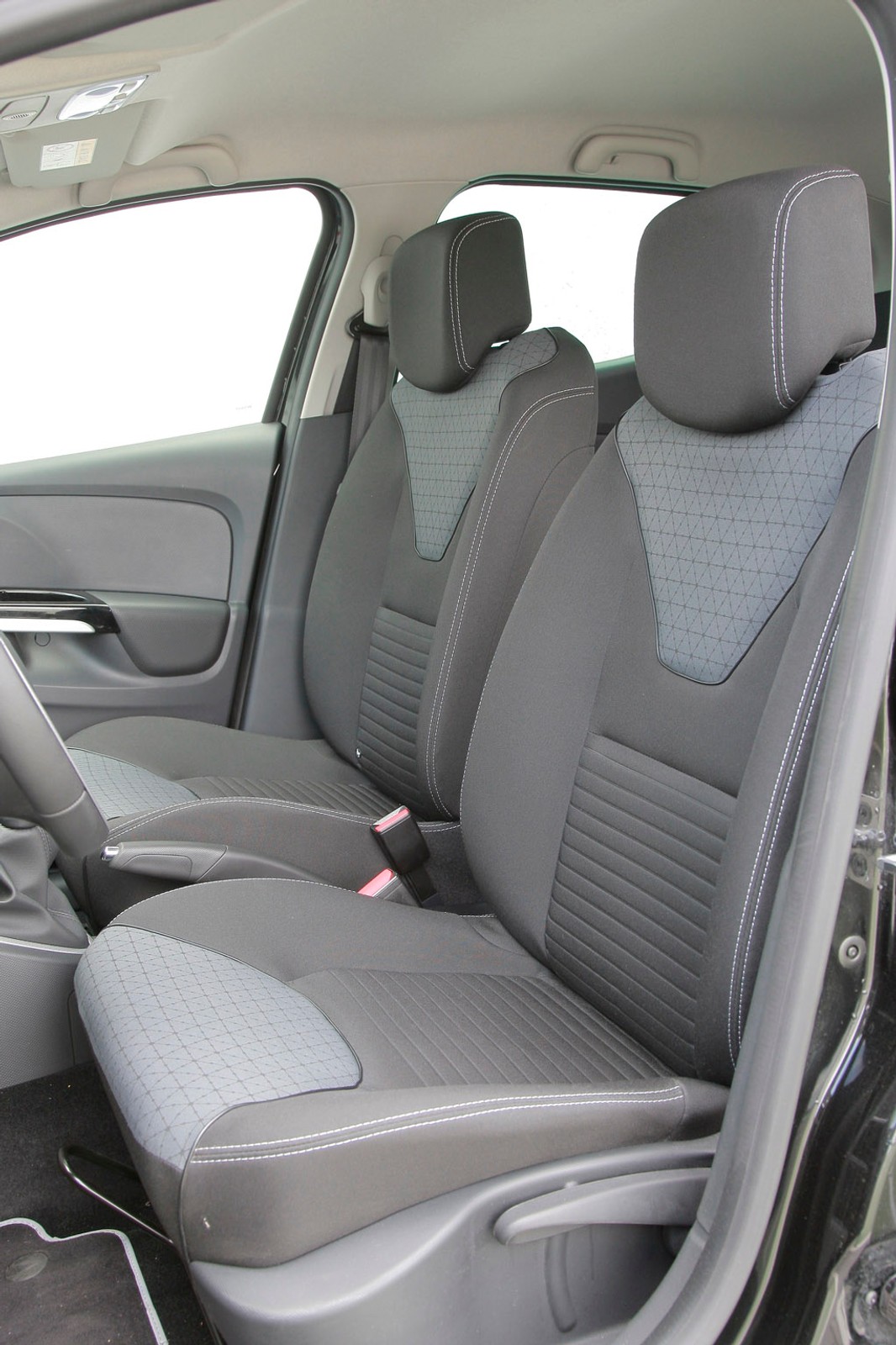 Test Renault Clio 1.5 dCi: czy warto kupić diesla?