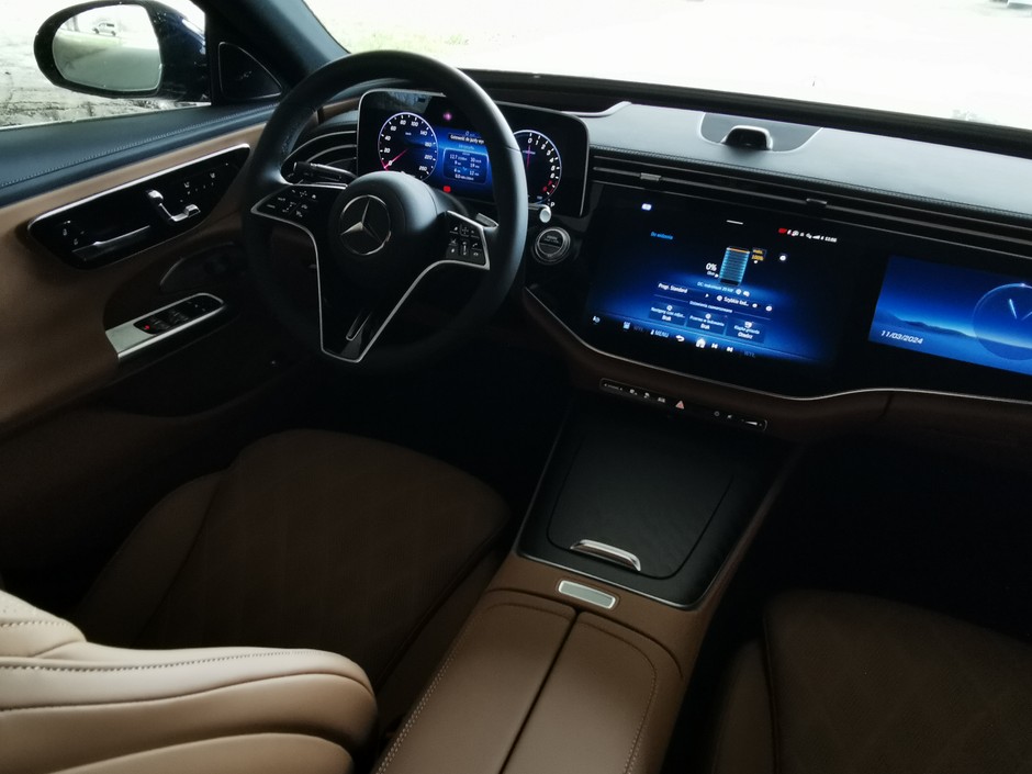 Mercedes E 300e