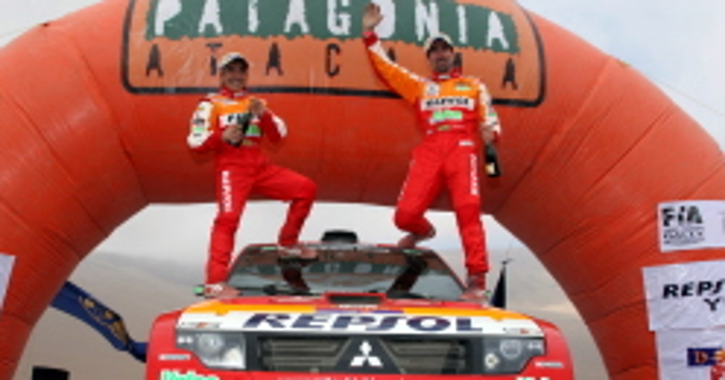 Triumf Mitsubishi Pajero w Rajdzie Por Las Pampas