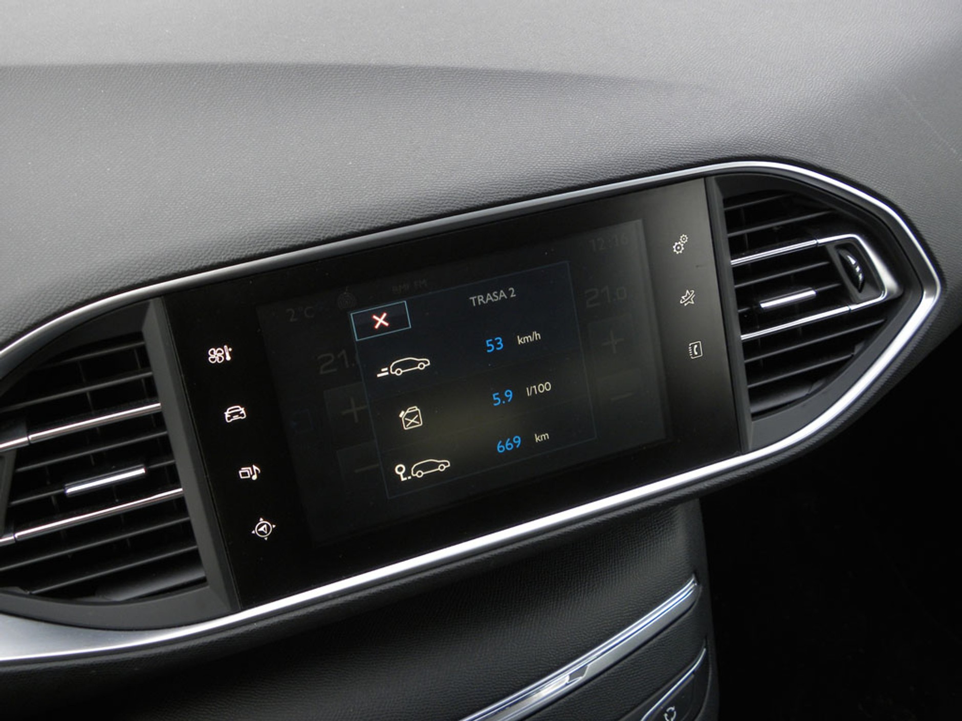 Peugeot 308 SW 1.6 BlueHDi