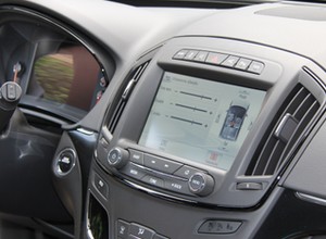 Opel Insignia Bose: jak gra zestaw za 1900 zł